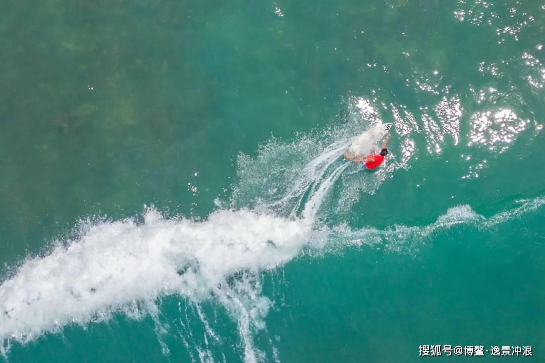 程丽华当选重庆市政协主席 将积极履行职责